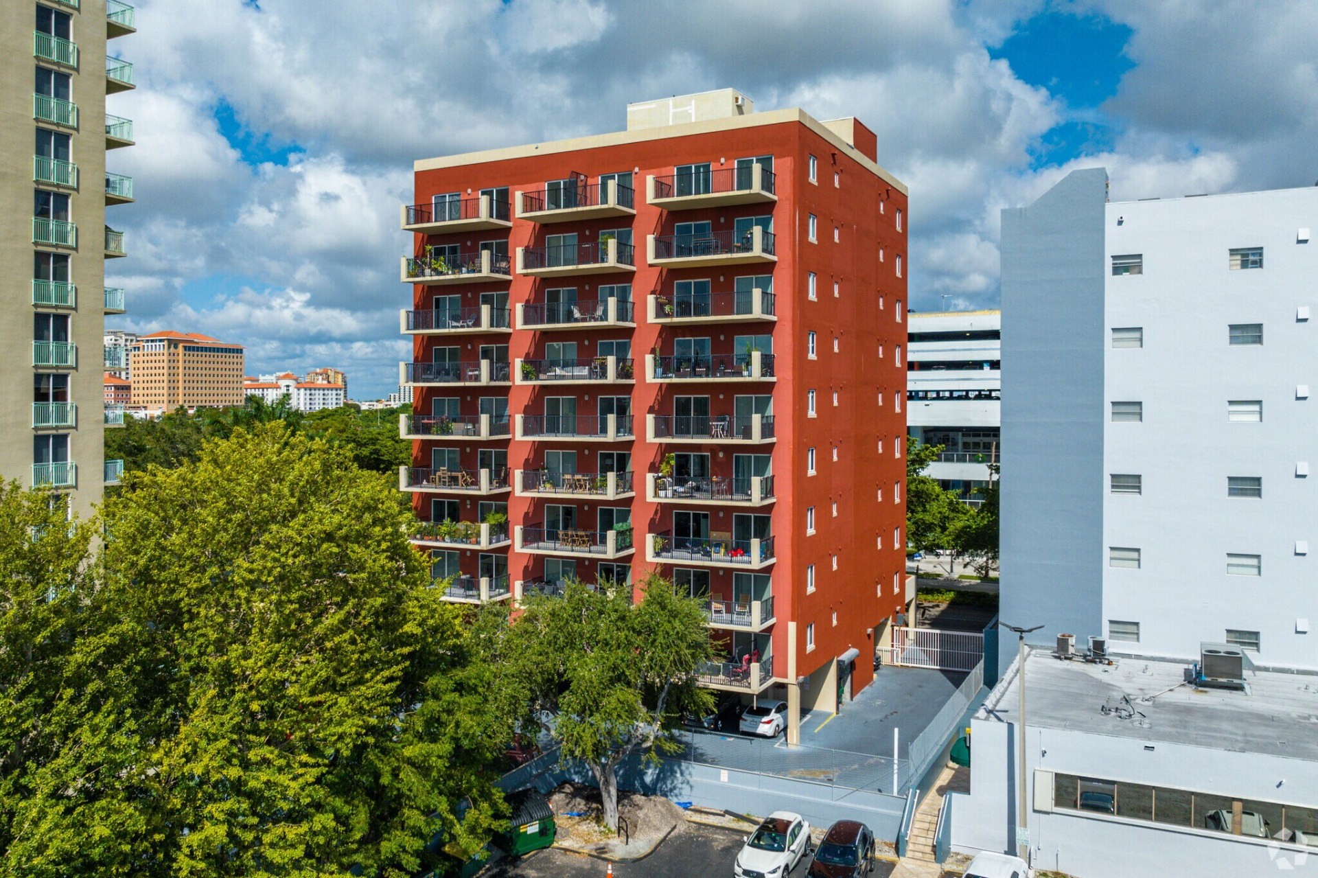 Emerald Plaza